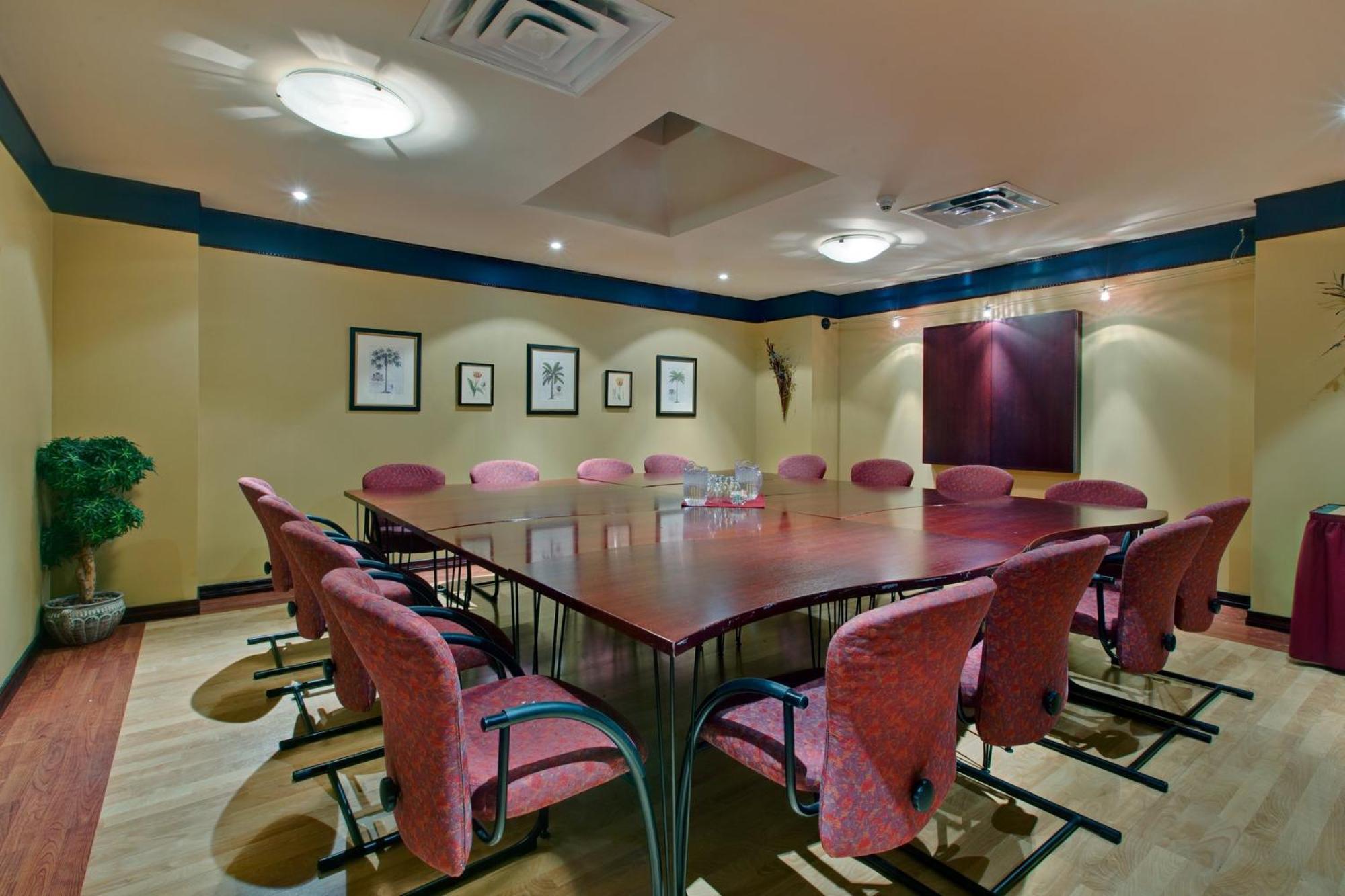 Holiday Inn Express Hotel & Suites Charlottetown By Ihg Экстерьер фото